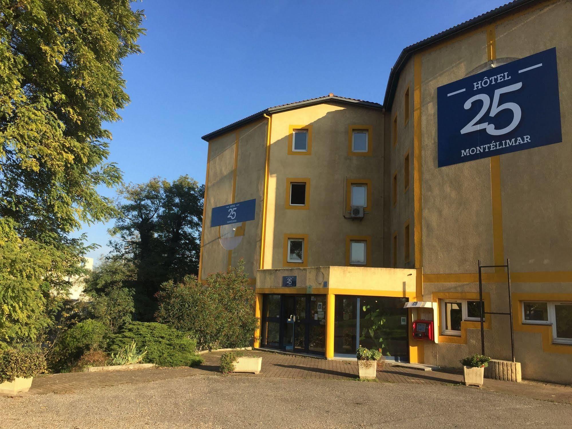 Welcomotel 몽뗄리마 외부 사진